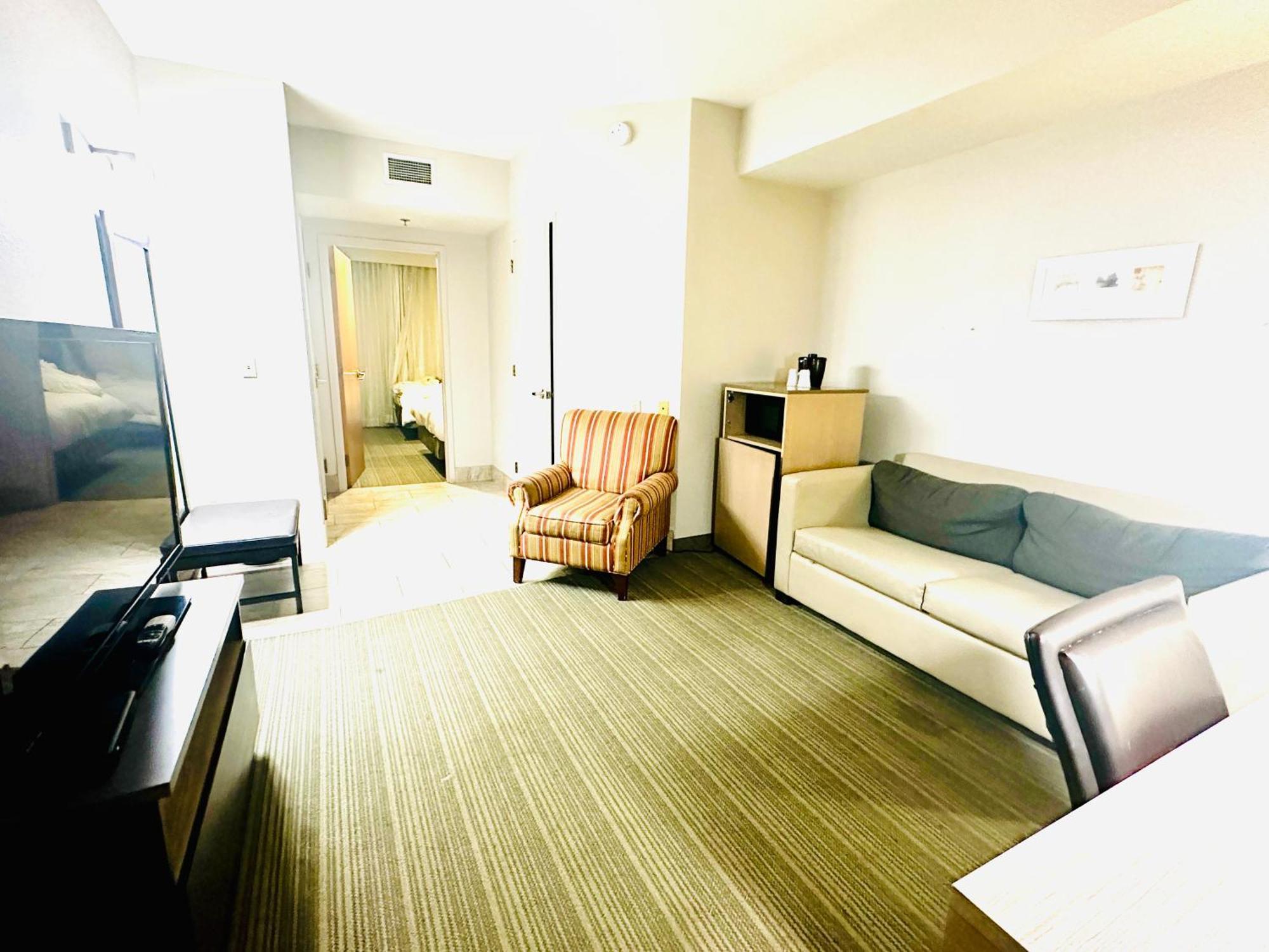 Radiant Inn And Suites Murfreesboro Extérieur photo